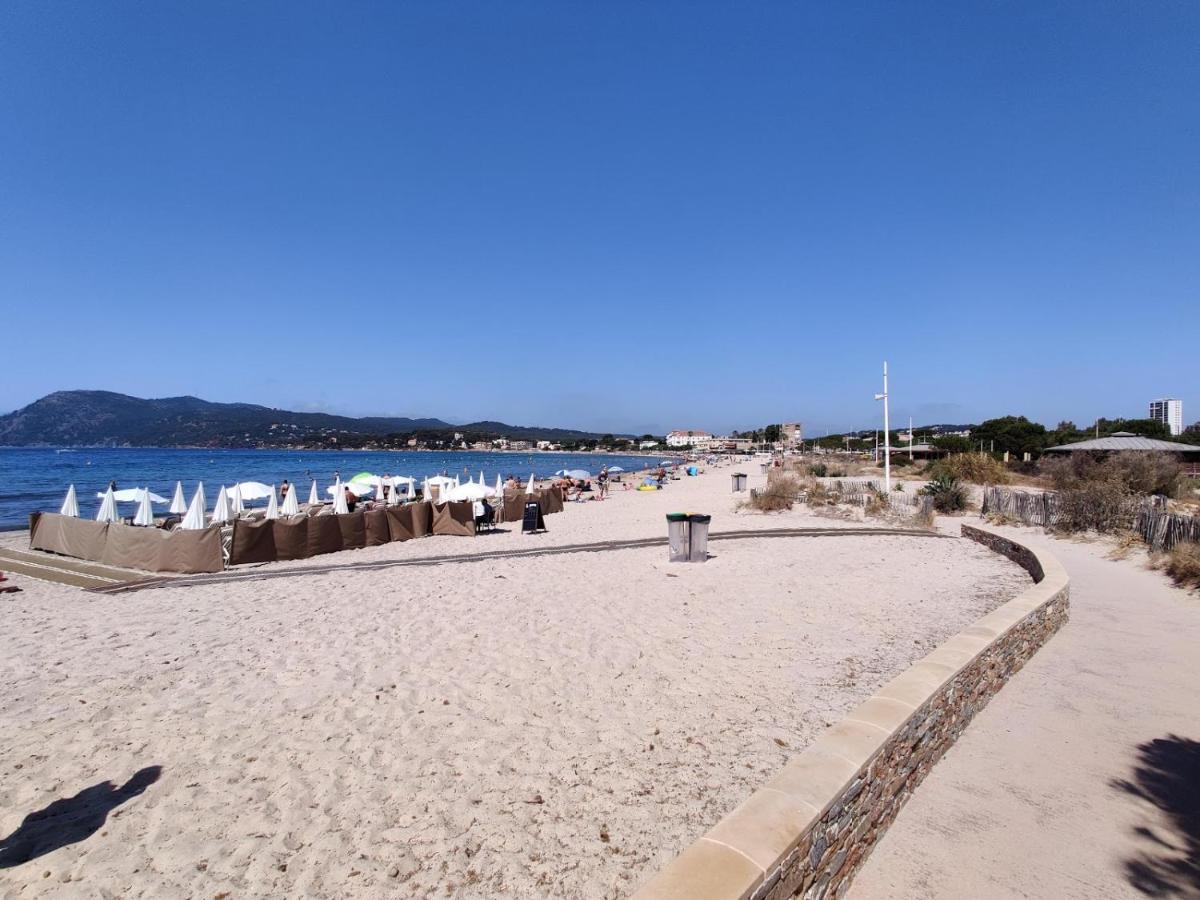 "L'Hippocampe", Climatise, 60 M2 , 2 Chambres, Tres Calme, Plage Des Sablettes Et Commerces A 3 Minutes A Pied, Wifi, Parking Gratuit, Lit King Size La Seyne-sur-Mer Luaran gambar