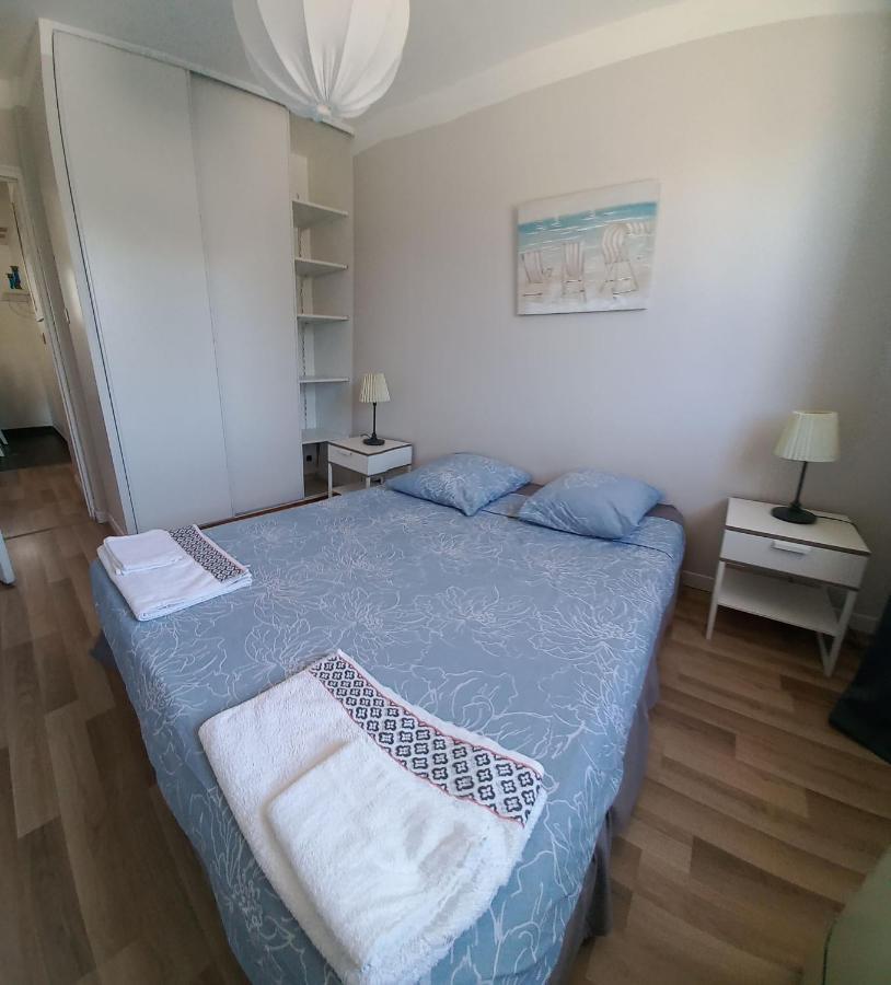 "L'Hippocampe", Climatise, 60 M2 , 2 Chambres, Tres Calme, Plage Des Sablettes Et Commerces A 3 Minutes A Pied, Wifi, Parking Gratuit, Lit King Size La Seyne-sur-Mer Luaran gambar