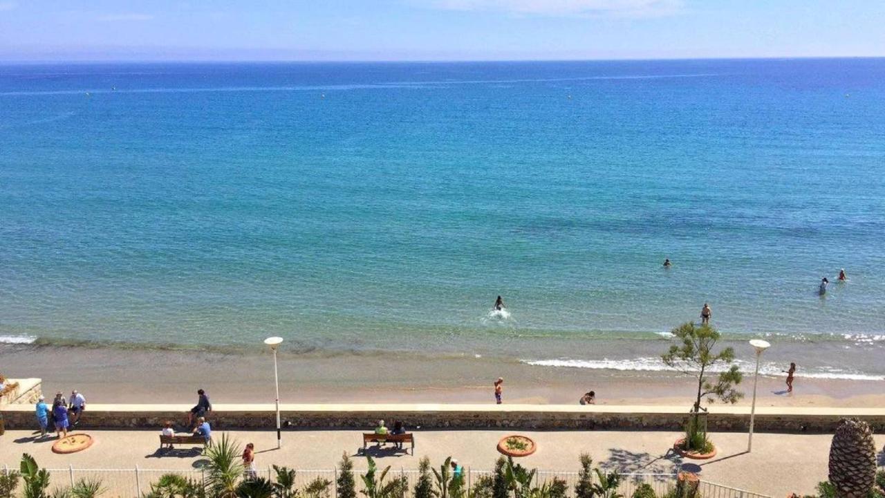 "L'Hippocampe", Climatise, 60 M2 , 2 Chambres, Tres Calme, Plage Des Sablettes Et Commerces A 3 Minutes A Pied, Wifi, Parking Gratuit, Lit King Size La Seyne-sur-Mer Luaran gambar